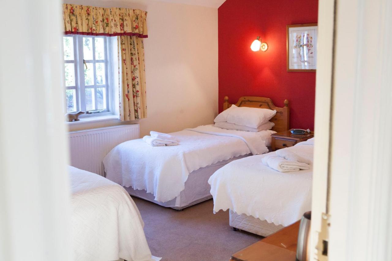 Red Lion Inn Little Budworth Esterno foto