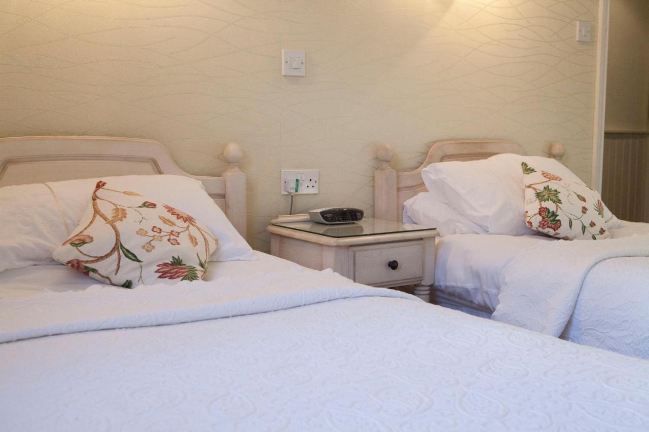 Red Lion Inn Little Budworth Esterno foto