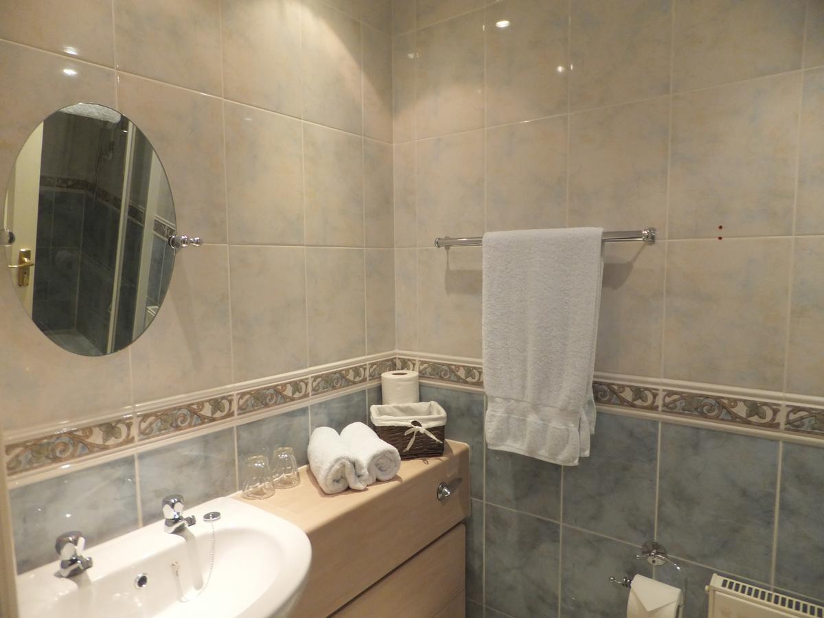Red Lion Inn Little Budworth Esterno foto