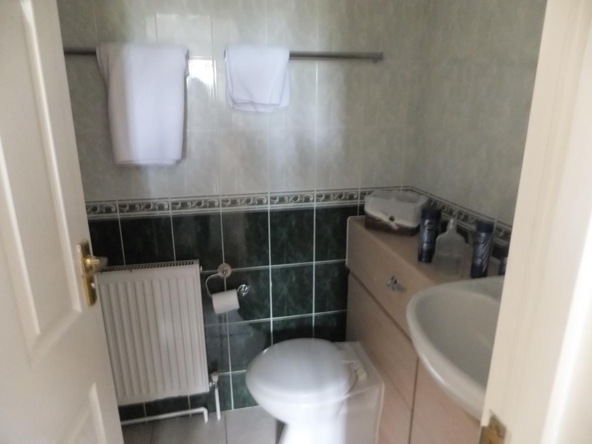 Red Lion Inn Little Budworth Esterno foto