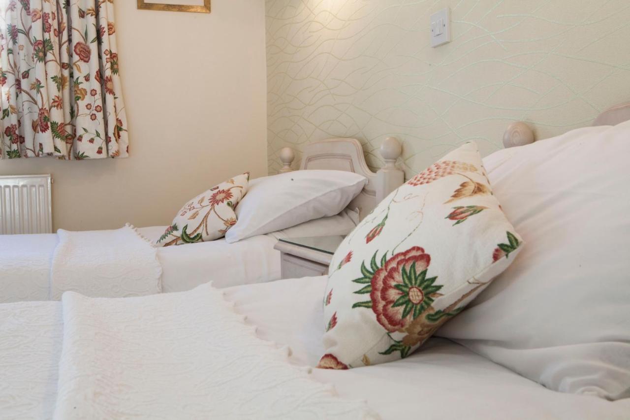 Red Lion Inn Little Budworth Esterno foto