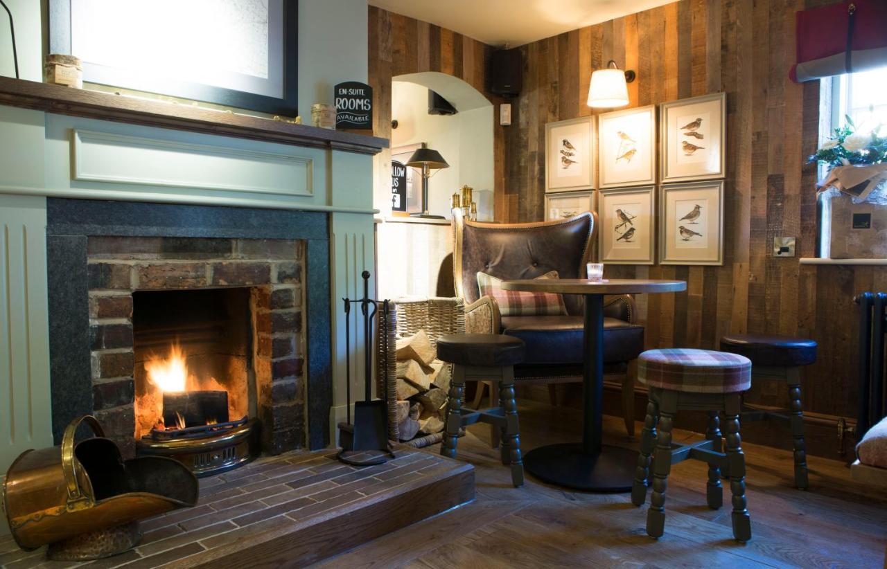 Red Lion Inn Little Budworth Esterno foto