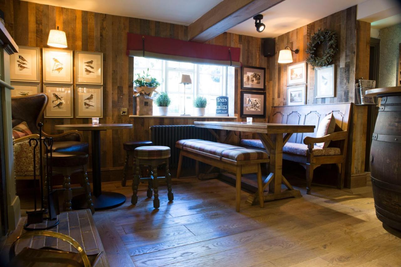 Red Lion Inn Little Budworth Esterno foto
