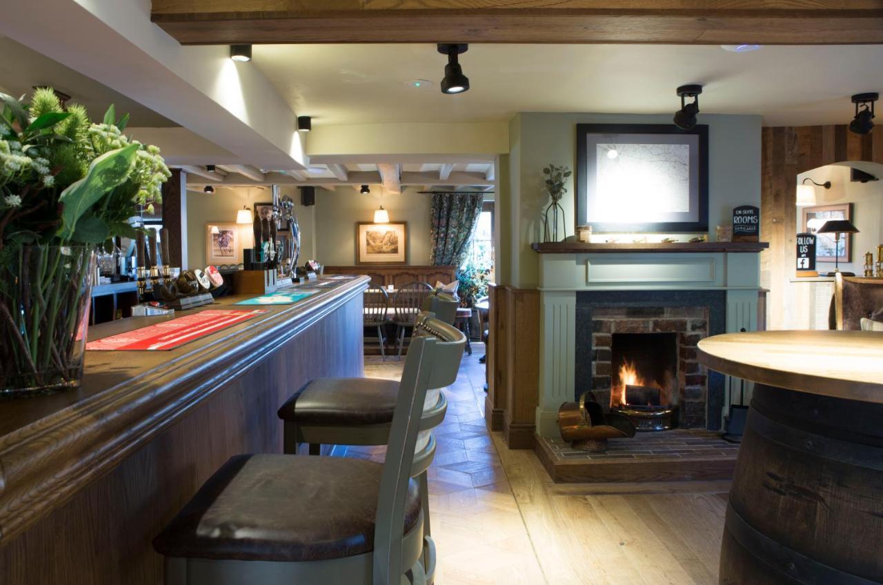Red Lion Inn Little Budworth Esterno foto