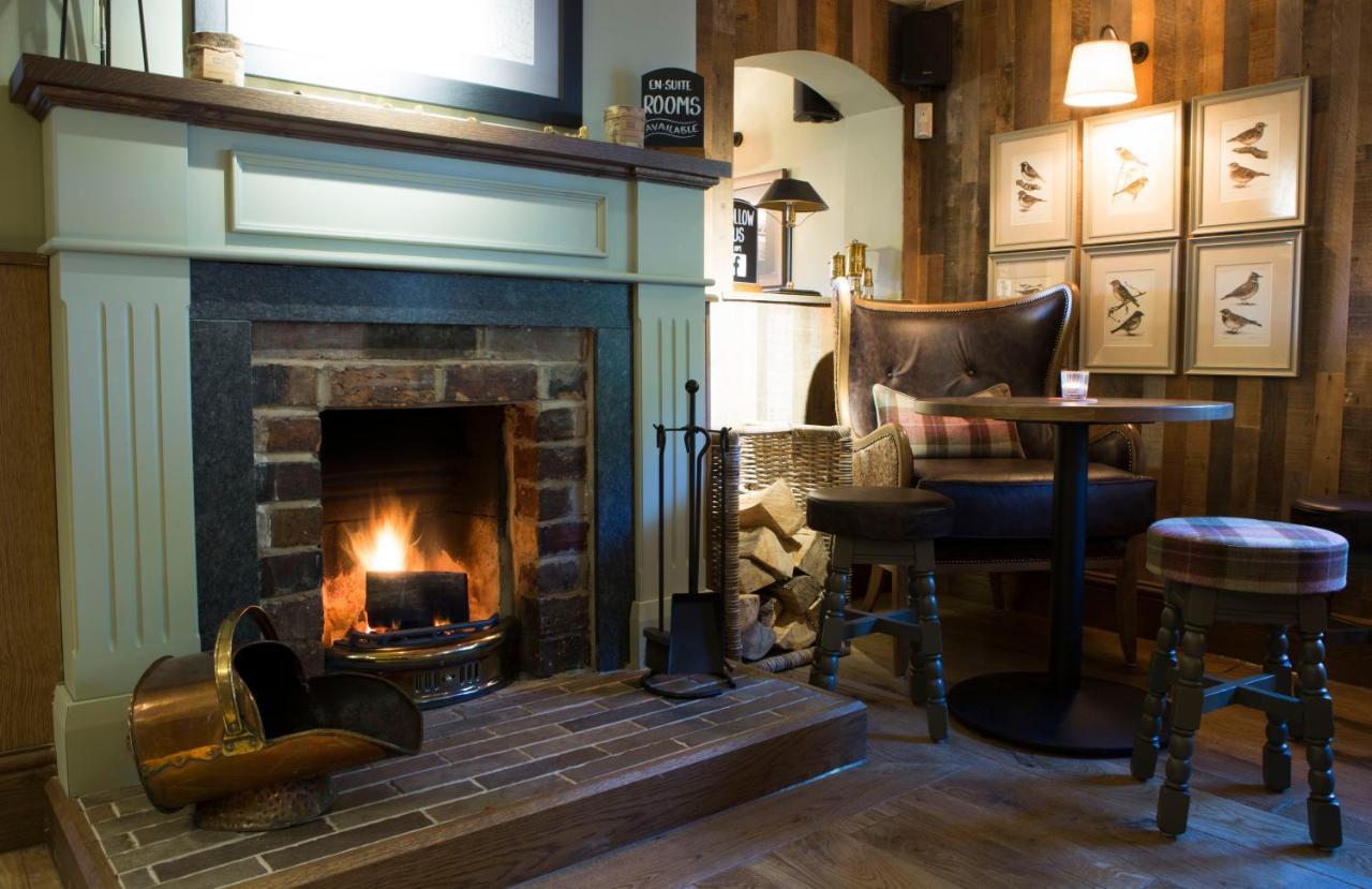 Red Lion Inn Little Budworth Esterno foto